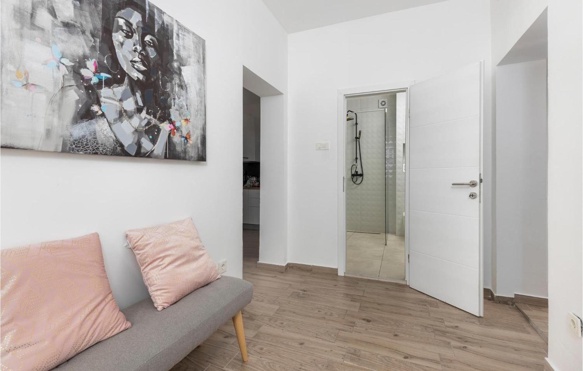 Amazing Apartment In Rijeka With Wifi Exterior photo